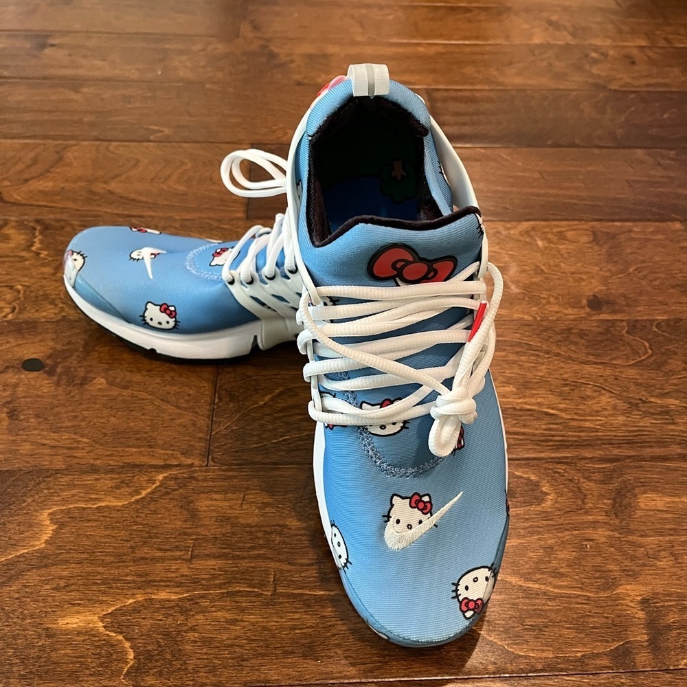 NWOB Nike Air Presto x Hello Kitty Men’s 10/Women’s 11.5 - Picture 10 of 14